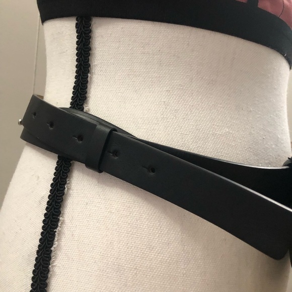 REBECCA Minkoff Genuine Leather Black Studded Waist Belt Bag - Picture 13 of 15